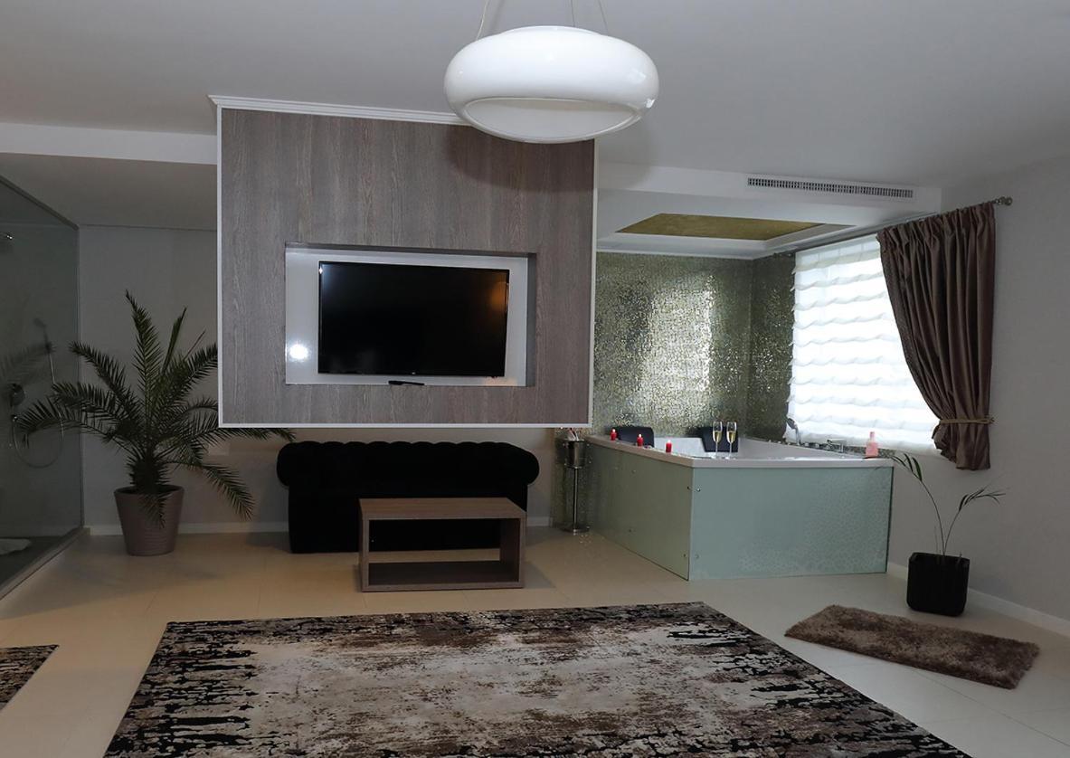 Meliss Events Craiova Exterior foto