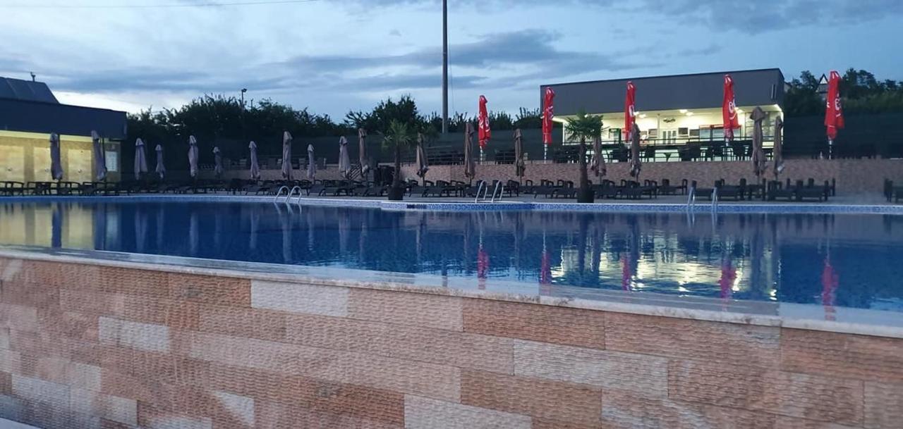 Meliss Events Craiova Exterior foto